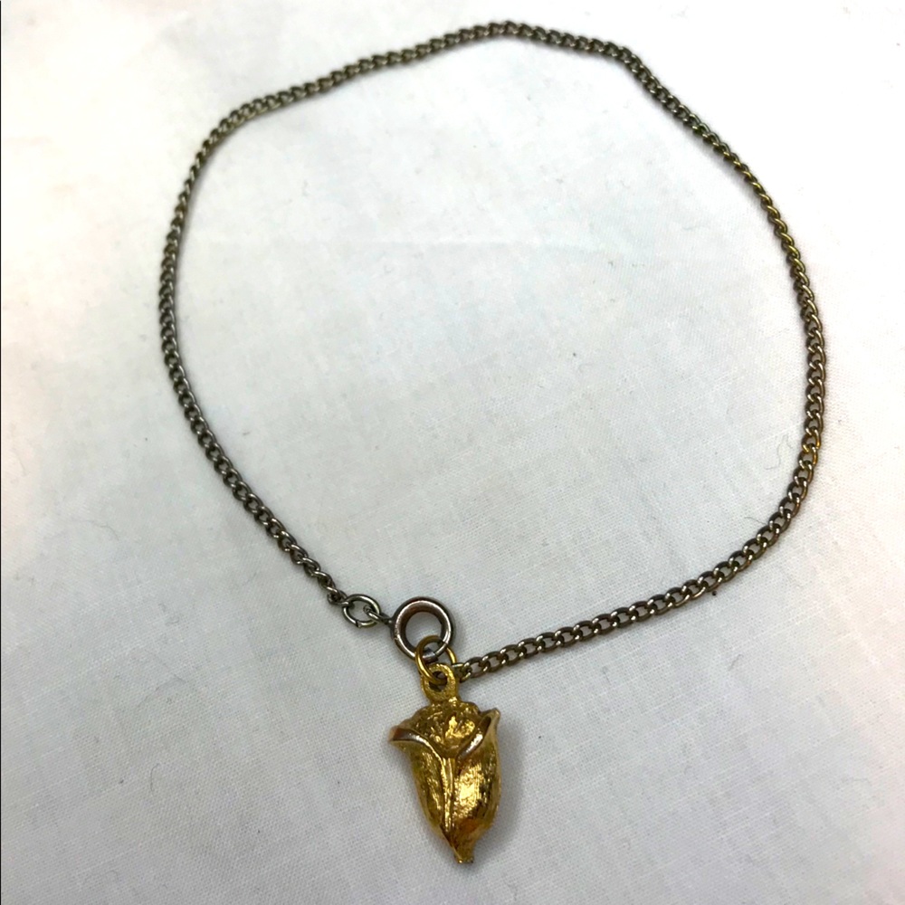 Gold Tint Rose Charm Bracelet